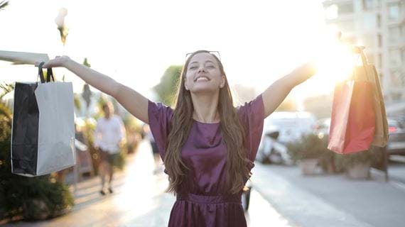 🎉 Connect, Click & WIN at the Mall! 🎉